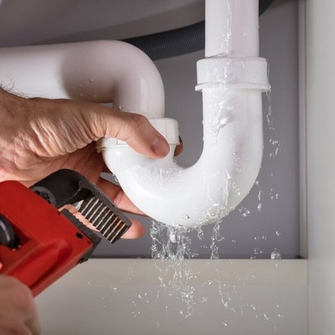 SERVIÇOS EMERGENCIAIS PARA SUA CASA 24 HORAS